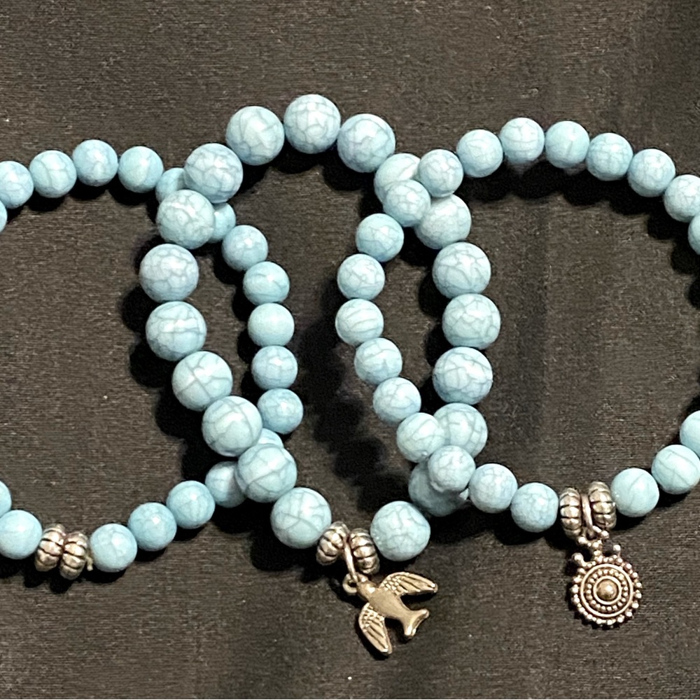 Turquoise beaded elastic bracelets